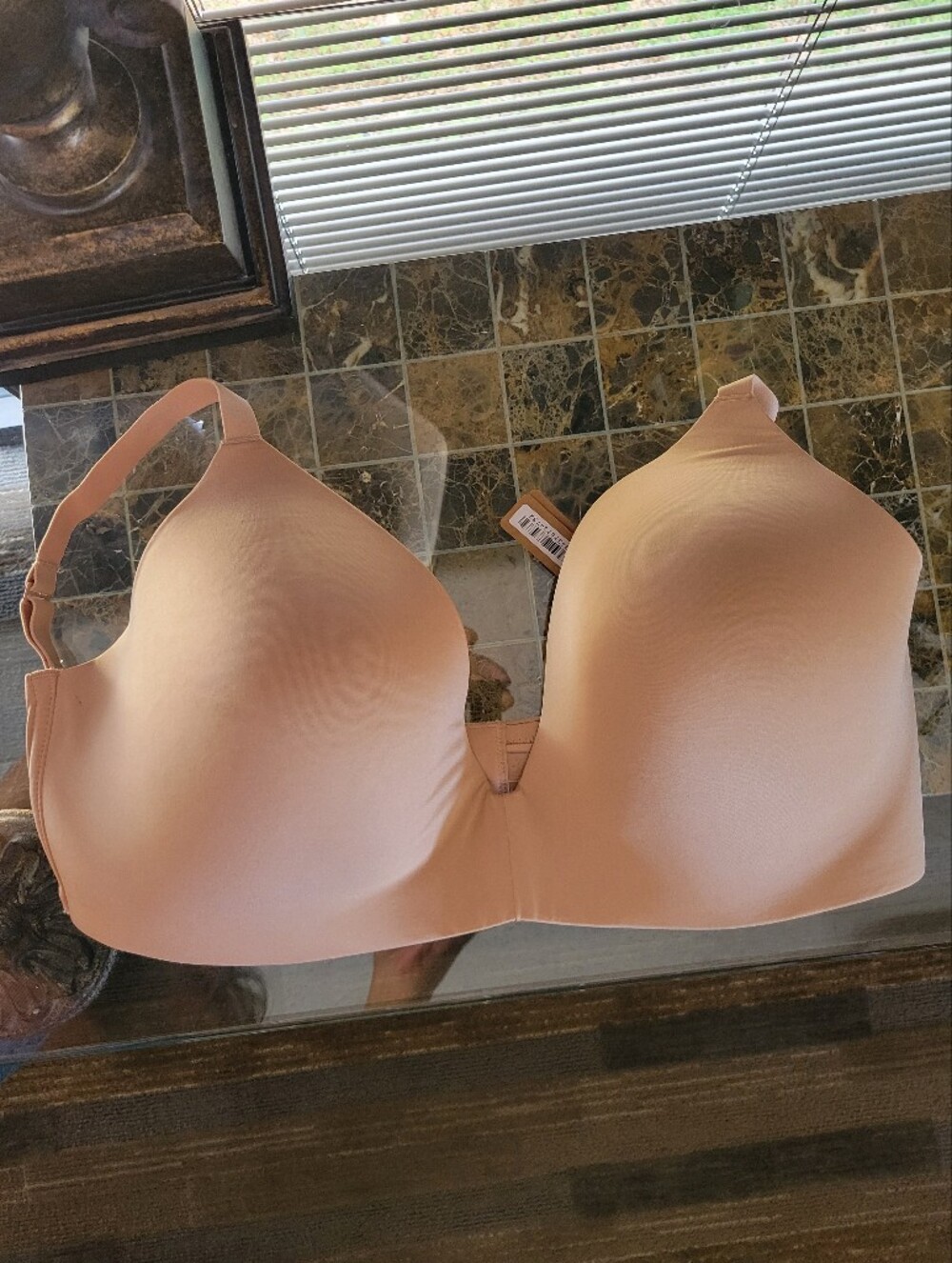 SKIMS NEW with TAGS Smooth Mapped Contour Bra - Pink Beige In Size 40D